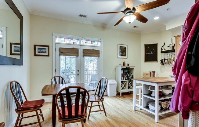 3917 7th St NW Unit 5