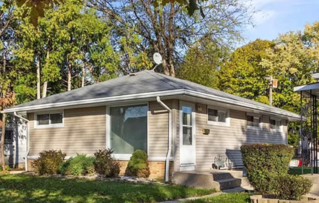 5930 N 67 ST