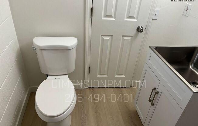 Studio, 1 bath, 209 sqft, $575, Unit Unit 033