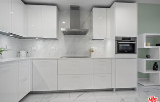 2 beds, 3 baths, 2,230 sqft, $13,000, Unit 12F