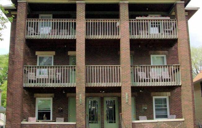 1138 Revell ave