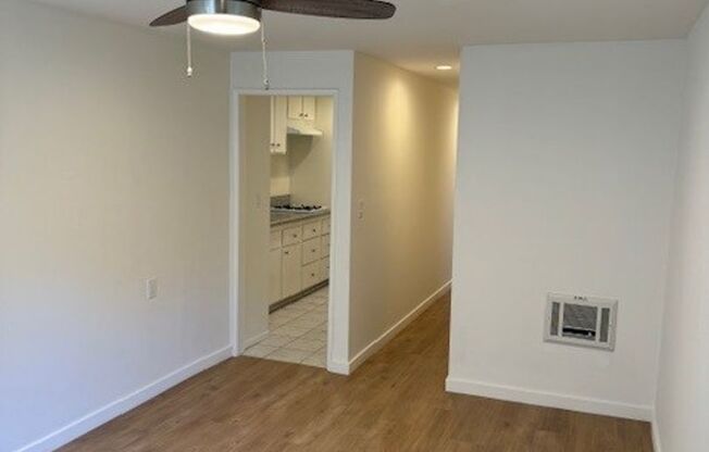 1 bed, 1 bath, 500 sqft, $1,995, Unit 8711 A