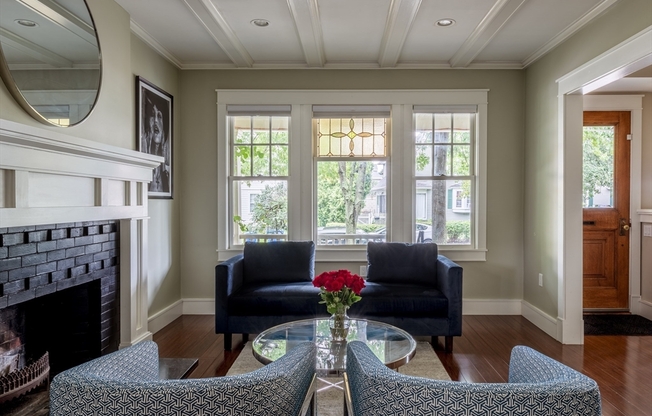 115 OAKLEY RD