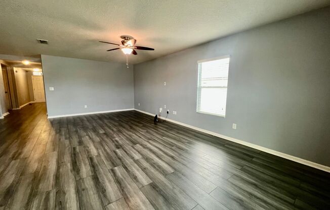 3 beds, 2 baths, $1,950