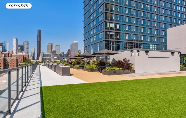 Studio, 1 bath, $3,995, Unit 439