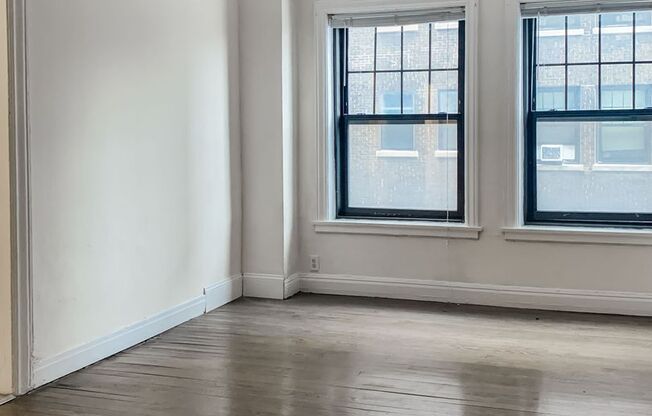 Studio, 1 bath, 509 sqft, $1,575, Unit 540-5B