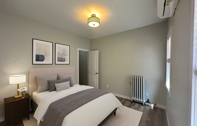 1 bed, 1 bath, 430 sqft, $1,100, Unit 303