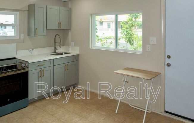 Studio, 1 bath, 390 sqft, $1,699