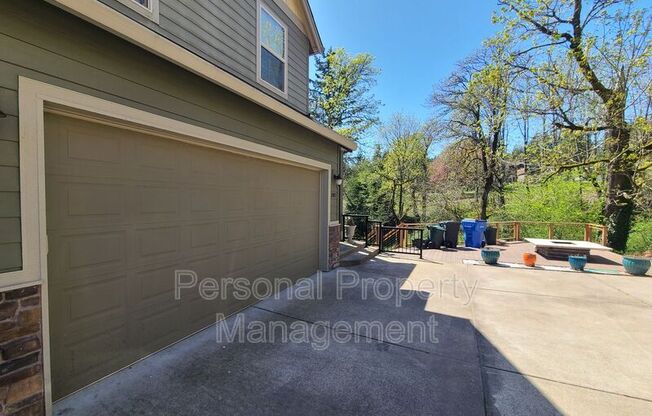 2085 34 ST