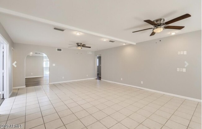 177 E BAHIA LN