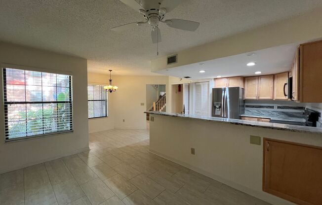 Beautiful 3 bed 2.5 bath townhome