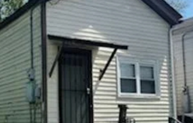 Adorable 2BR/1BA house**June 2025 Special! Half price deposit with qualifying application and lease signed by June 20, 2025**