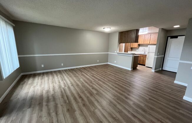 2 beds, 1 bath, 980 sqft, $2,435, Unit 001