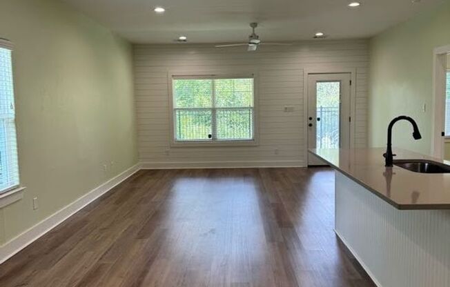 Welcome Home to Summit Crossing
