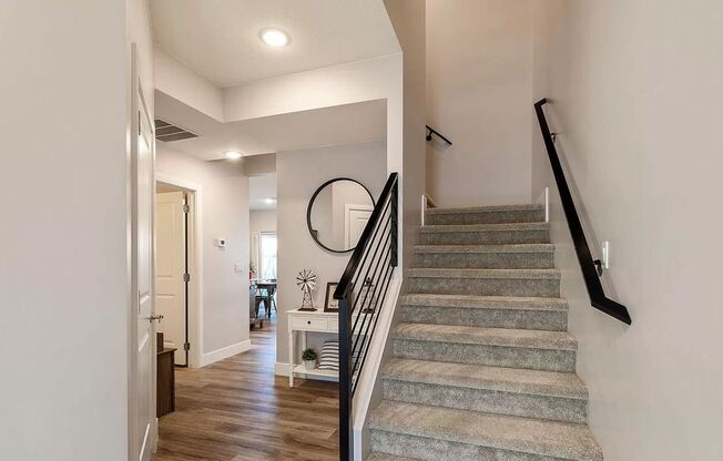 Like New Spectacular Townhome