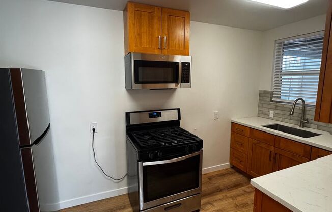 141 N Ellsworth