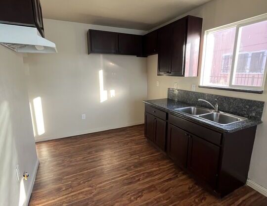 2 beds, 1 bath, $1,950