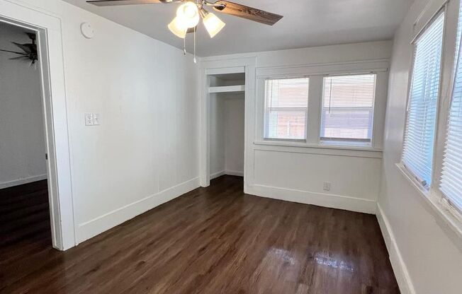 1 bed, 1 bath, 600 sqft, $900, Unit 1312-B