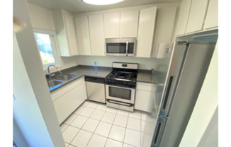 2 beds, 2 baths, $2,795