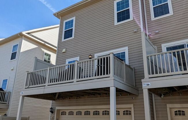 END UNIT townhouse in new construction community (Westview South) available early November!