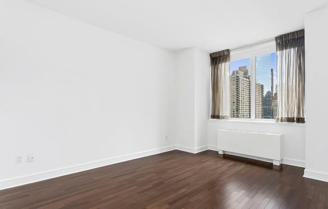 2 beds, 2 baths, 1,288 sqft, $8,900, Unit 16J