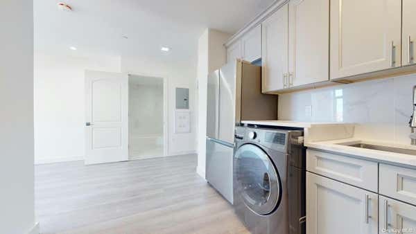 1 bed, 1 bath, 590 sqft, $3,000, Unit 9B