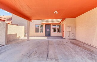 5203 N 18 DR
