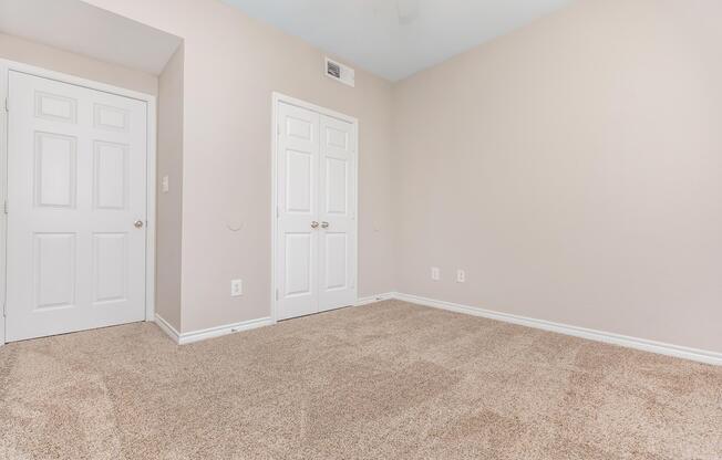 1 bed, 1 bath, 785 sqft, $1,255