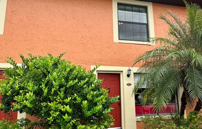 Spacious Condo in Winter Park!  Available Now!