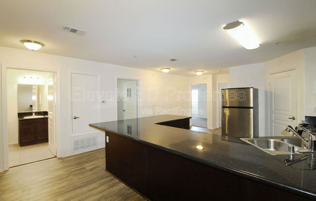 3 beds, 2 baths, 1,747 sqft, $3,595, Unit 301