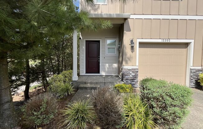 Stylish 3-Bedroom Bethany Residence with Open-Concept Living, Fenced Yard, and Attached Garage