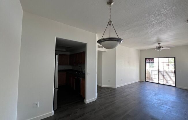 Condo For Rent 32nd ST & Baseline