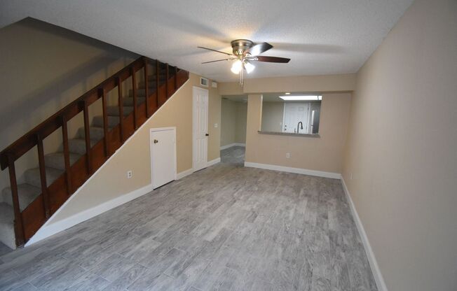 2 beds, 1.5 baths, $1,900