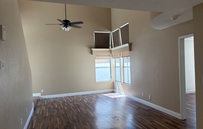POOL. NO HOA. SOLAR. 3-bed/2.5-bath 89119