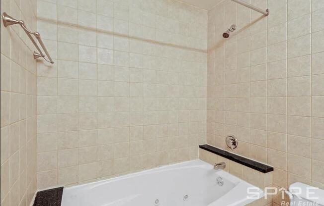 1 bed, 1 bath, $3,650, Unit 7H