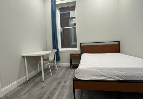 106 S 42 ST