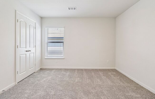 3 beds, 2 baths, 1,591 sqft, $1,945, Unit 308 Trinity Trl