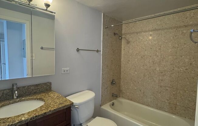 1 bed, 1 bath, 700 sqft, $1,850, Unit 418-0701