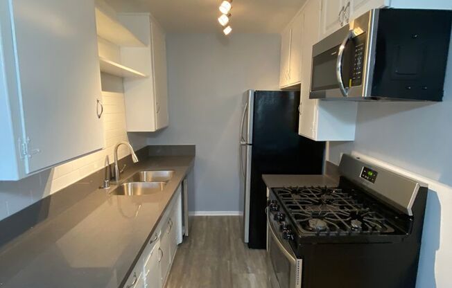 1 bed, 1 bath, 625 sqft, $2,495, Unit G