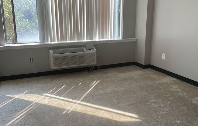 600A LLC