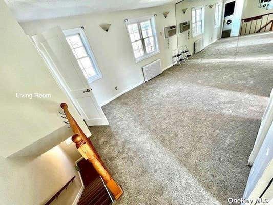 3 beds, 1 bath, 800 sqft, $2,400, Unit 2