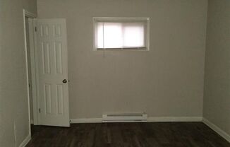 1 bed, 1 bath, $895, Unit A