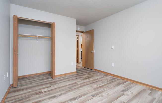 3 beds, 2 baths, 1,150 sqft, $1,599, Unit 1698 - 207