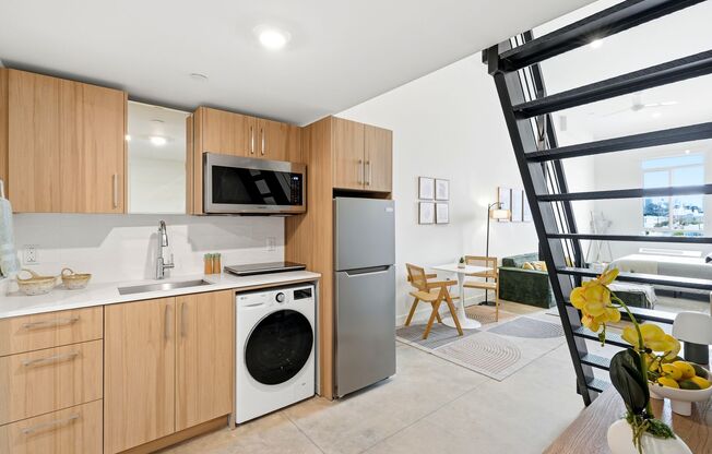 Studio, 1 bath, 390 sqft, $1,895, Unit 304-A