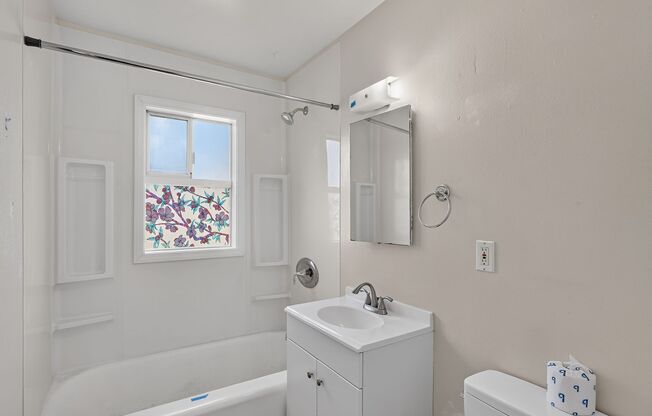 1 bed, 1 bath, $1,225