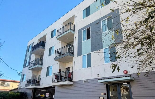 Bear Claw Apartments