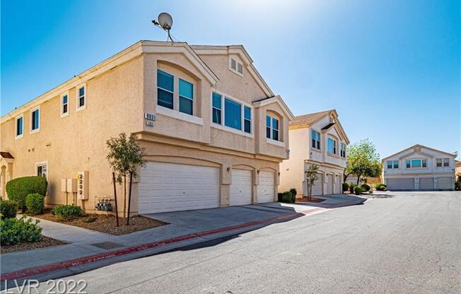 8831 ROPING RODEO AVE