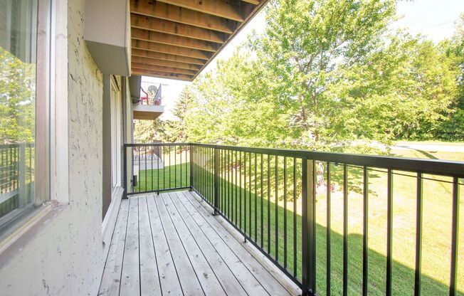1 bed, 1 bath, 700 sqft, $1,135, Unit 301