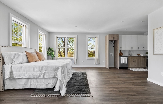 43 47 FREMONT