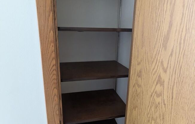 2 beds, 1 bath, 900 sqft, $1,845, Unit 304